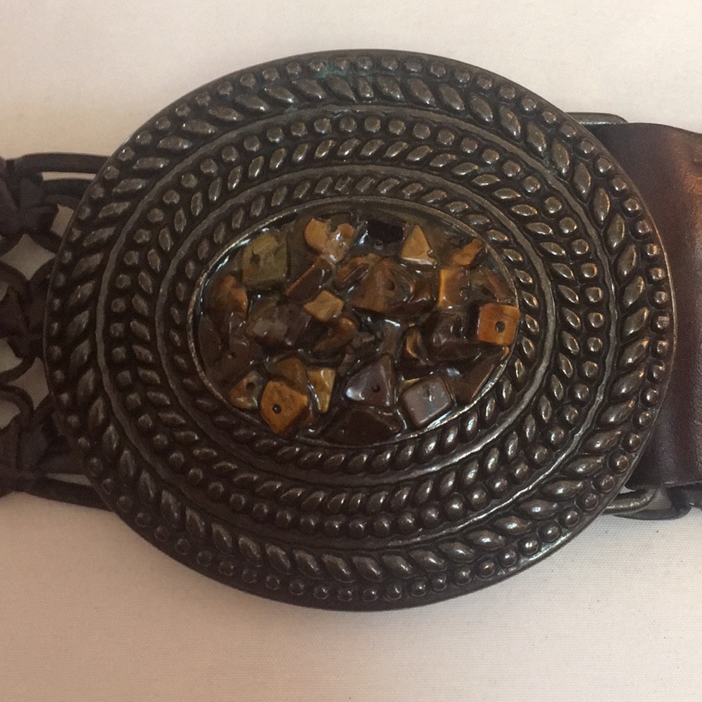 🔴Woven Leather Circle Buckle Belt in Dark Brown - Picture 2 of 3